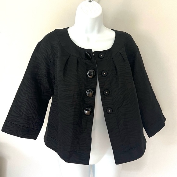 Michael Michael Kors black animal print 3/4 sleeve large button jacket small - Picture 2 of 9